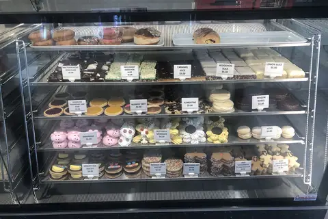 Fotoor Bakery photo 2